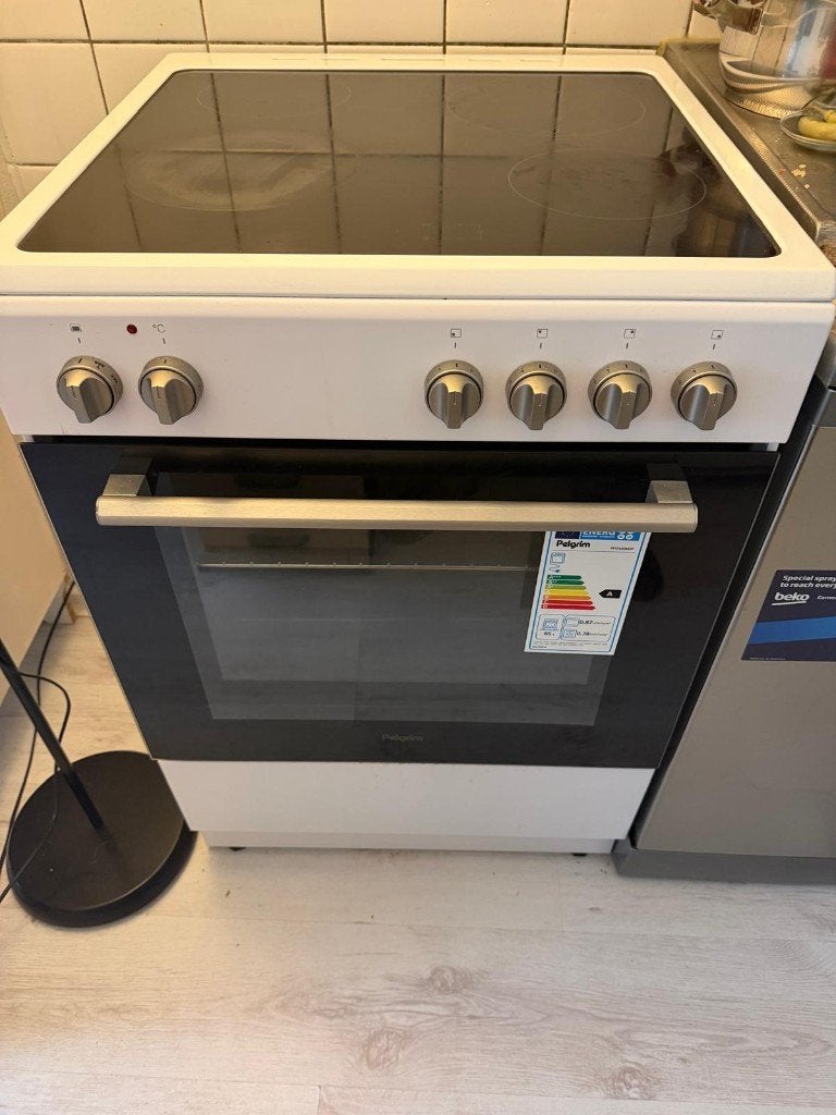 Pilgrim PFI7160WIT Vrijstaand Keramisch Fornuis A-label, Ophalen, 60 cm of meer, Keramisch, Grill