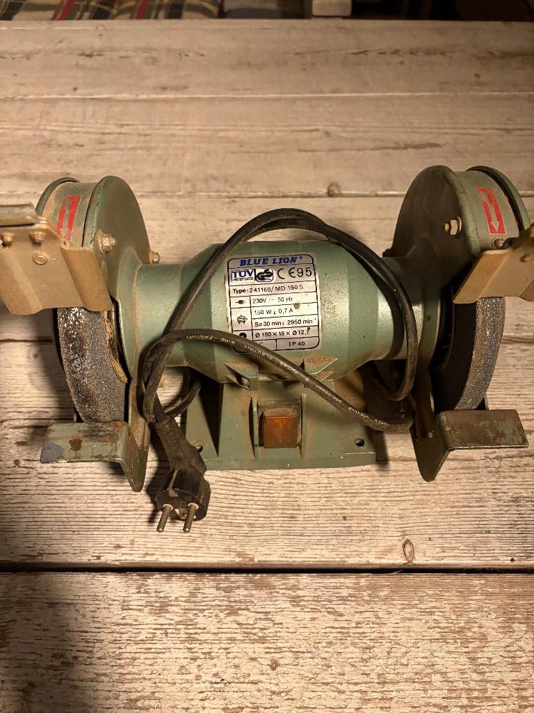 BLUE LION Dubbele Bankslijper – 150W – Werkt goed, Ophalen, Gebruikt, Minder dan 700 watt, Werkbankslijpmachine