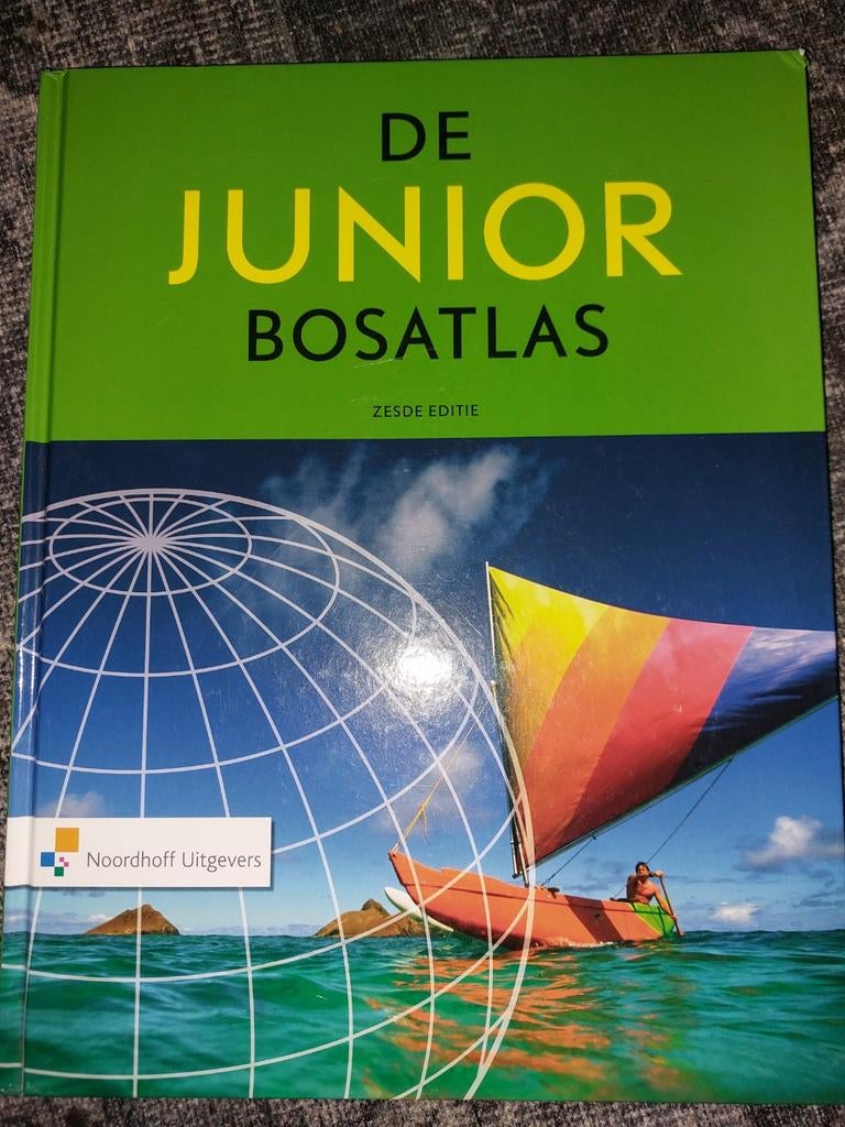 De Junior Bosatlas - Zesde Editie, Boeken, Atlassen en Landkaarten, Bosatlas, 2000 tot heden, Ophalen of Verzenden, Zo goed als nieuw