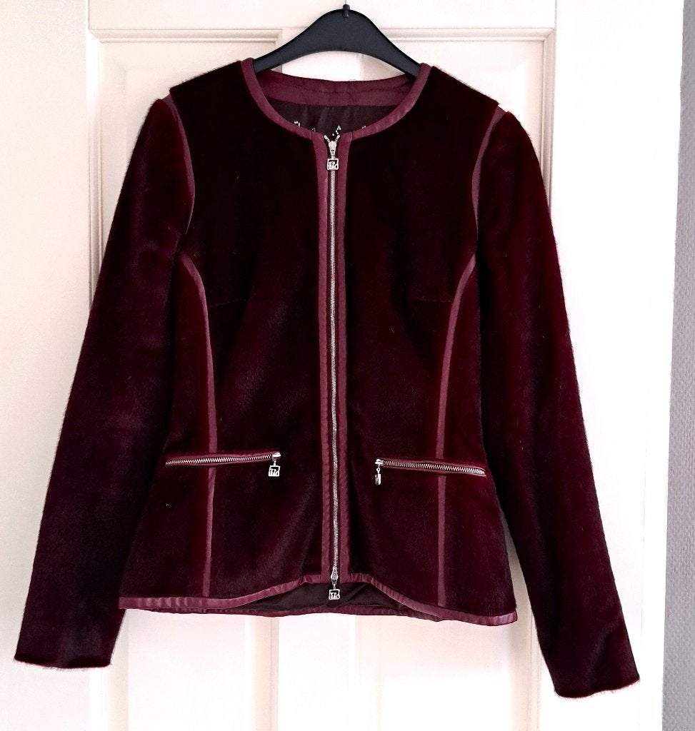 Indies burgundy red faux fur blazer met rits mt XS-S 47720, ., Indies, Ophalen of Verzenden, Zo goed als nieuw