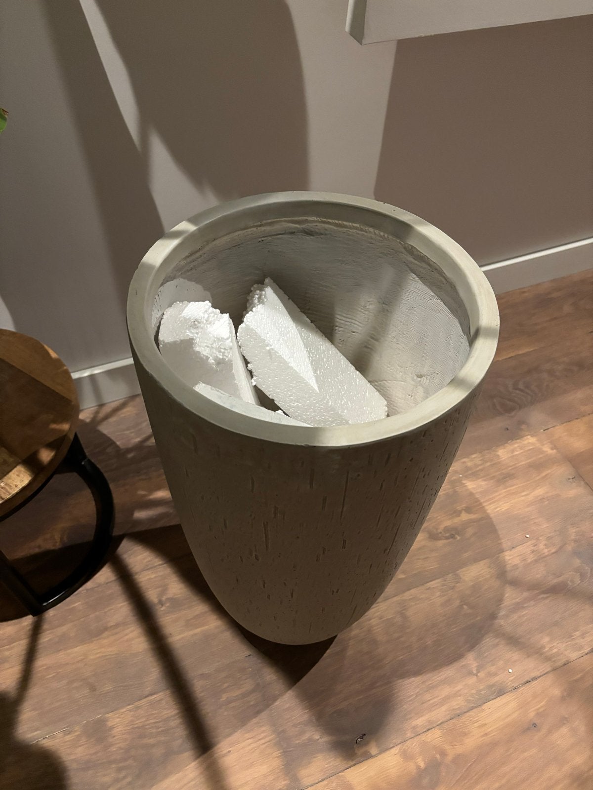 Nieuwe ronde keramische bloempot 62 cm hoog, Overige materialen, Rond, Nieuw, Ophalen of Verzenden