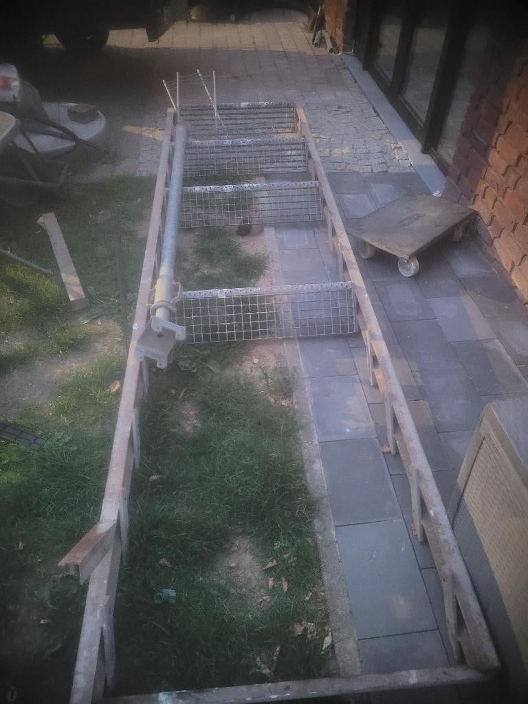 Stalen trap, Doe-het-zelf en Verbouw, Ladders en Trappen, Ophalen, Gebruikt, Trap, 2 tot 4 meter