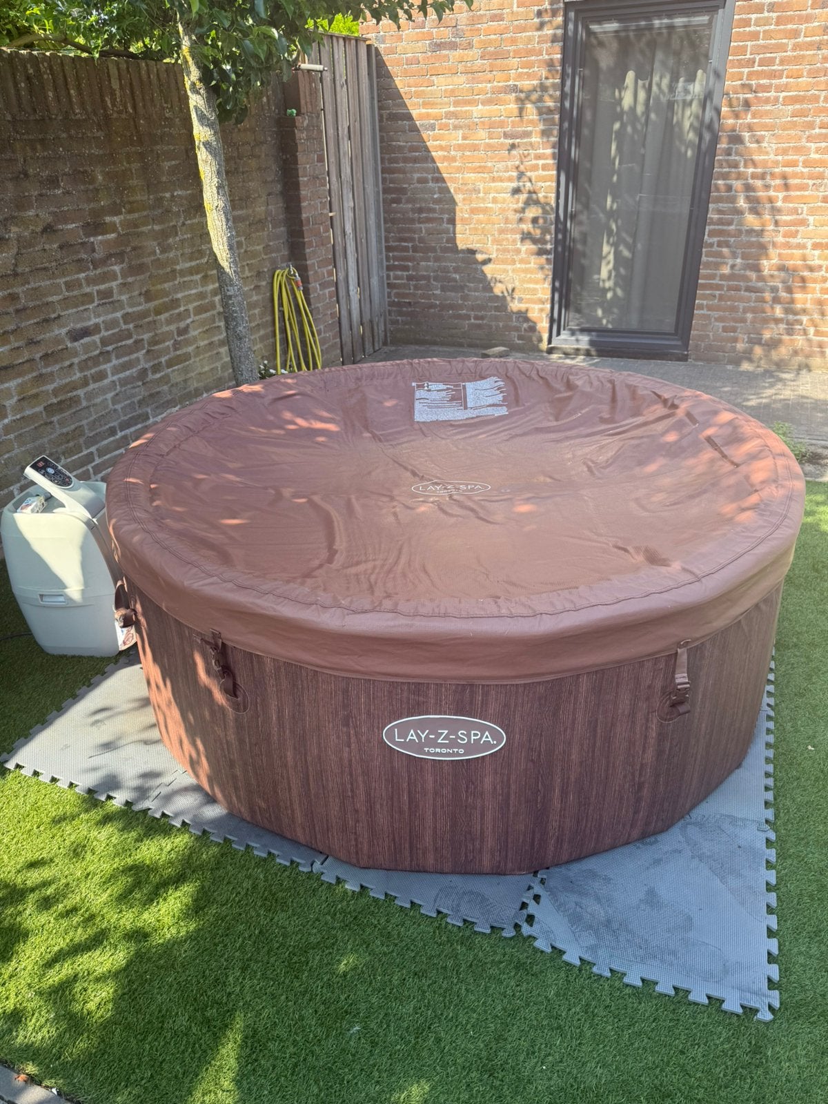 Lay-z-spa jacuzzi toronto, Ophalen of Verzenden, Zo goed als nieuw, Pomp