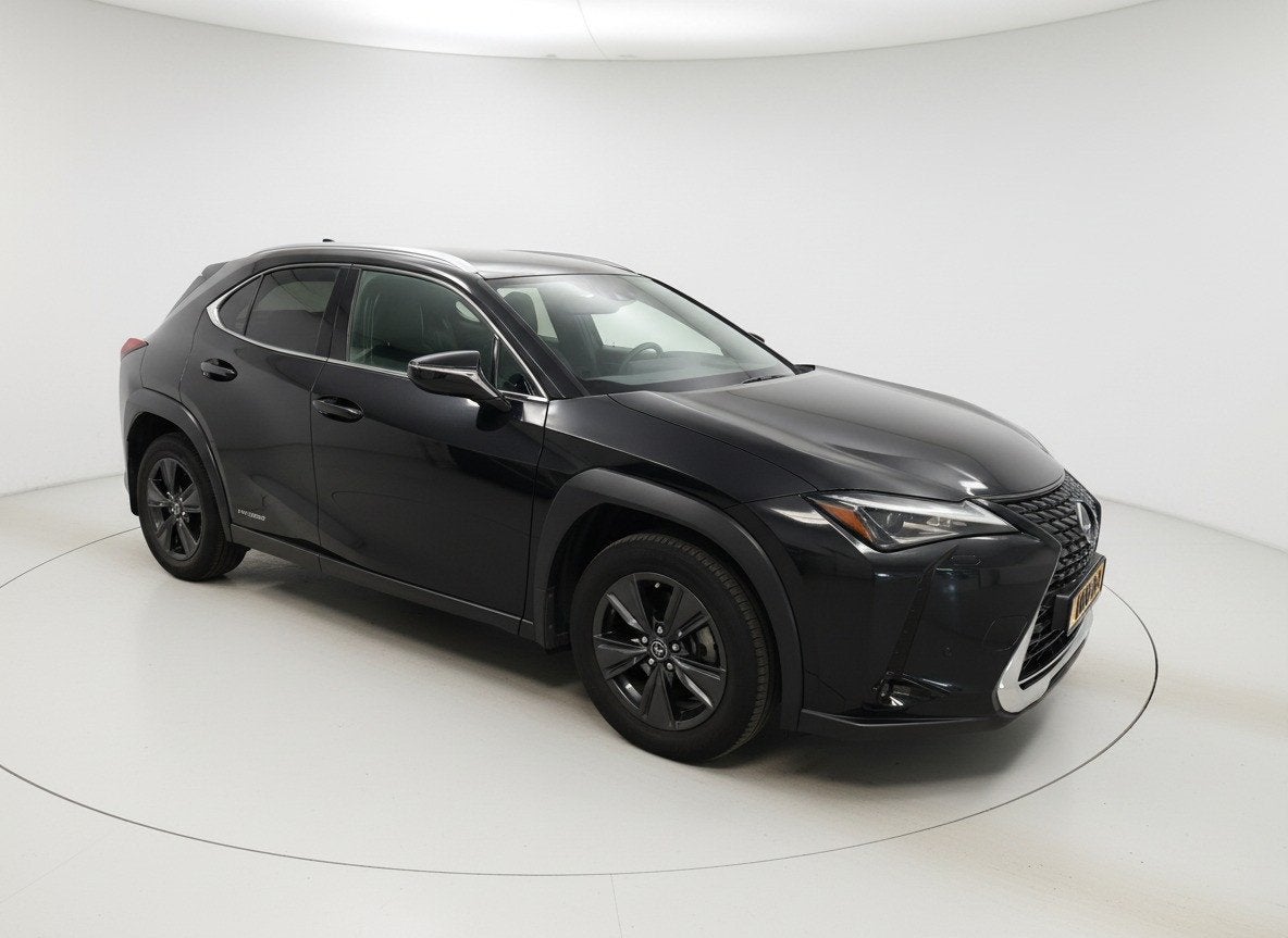Lexus UX 250h Luxury Line | Stoelverwarming | Carplay | Adap, Auto's, 12 maanden, Gebruikt, 4 cilinders, Zwart
