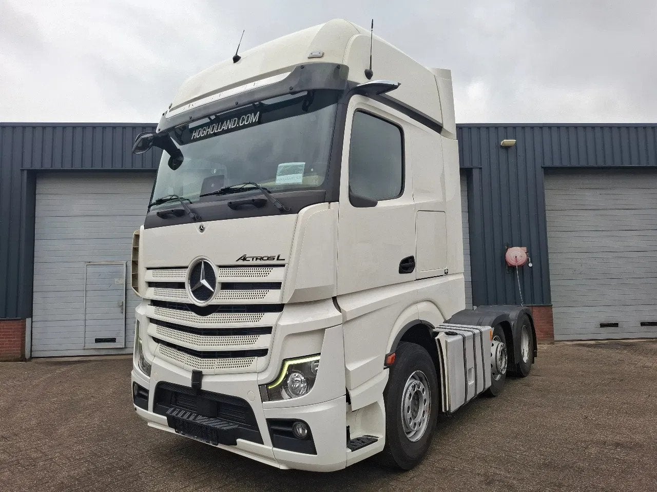 Mercedes-Benz Actros 2545 GIGASPACE 6X2 91998 (bj 2022), Auto's, Automaat, Euro 6, Wit, Mercedes-Benz
