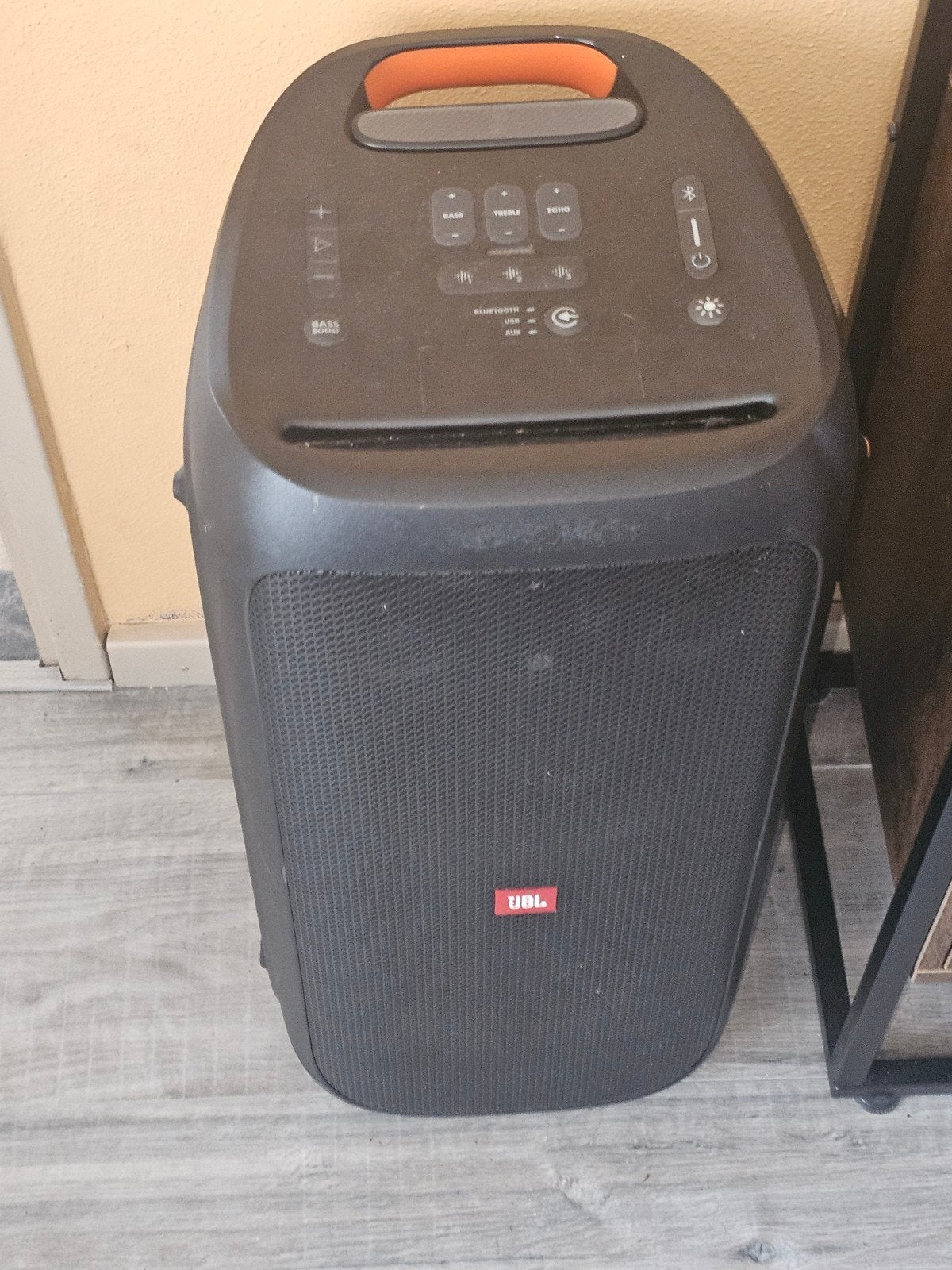 JBL PartyBox 310 - Krachtige Party Speaker met Lichteffecten, Audio, Tv en Foto, Luidsprekers, 150 watt of meer, Gebruikt, JBL