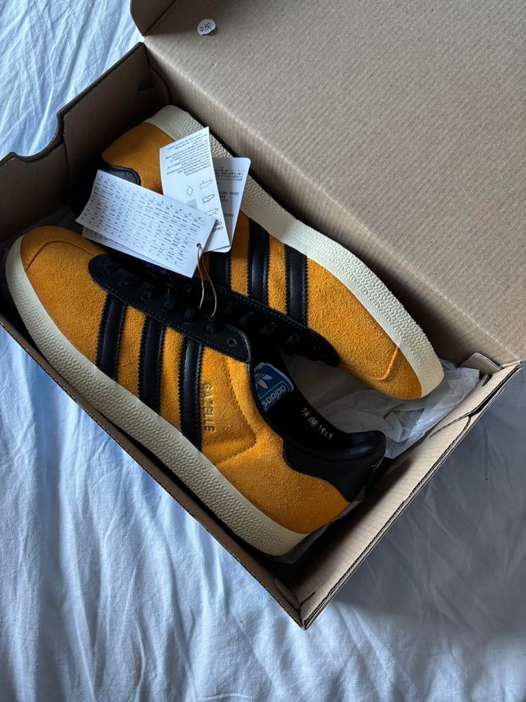 Adidas Gazelle 75th Anniversary | maat 42, Ophalen of Verzenden, Zo goed als nieuw