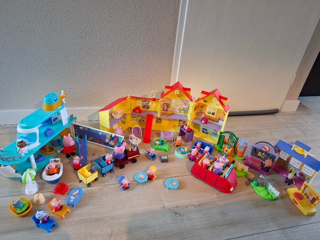 Peppa pig set, Kinderen en Baby's, Ophalen, Zo goed als nieuw