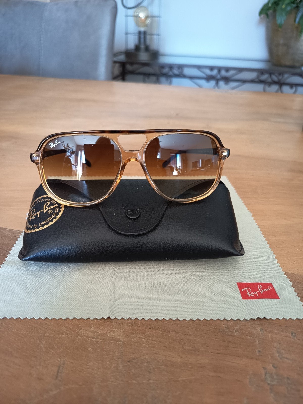 Ray -Ban Dames zonnebril, Ophalen of Verzenden, Bruin, Zonnebril, Ray-Ban