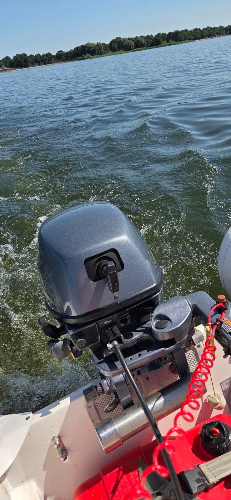 Foto 10 van Suzumar rib rubberboot met suzuki 5pk  4t buitenboordmotor e