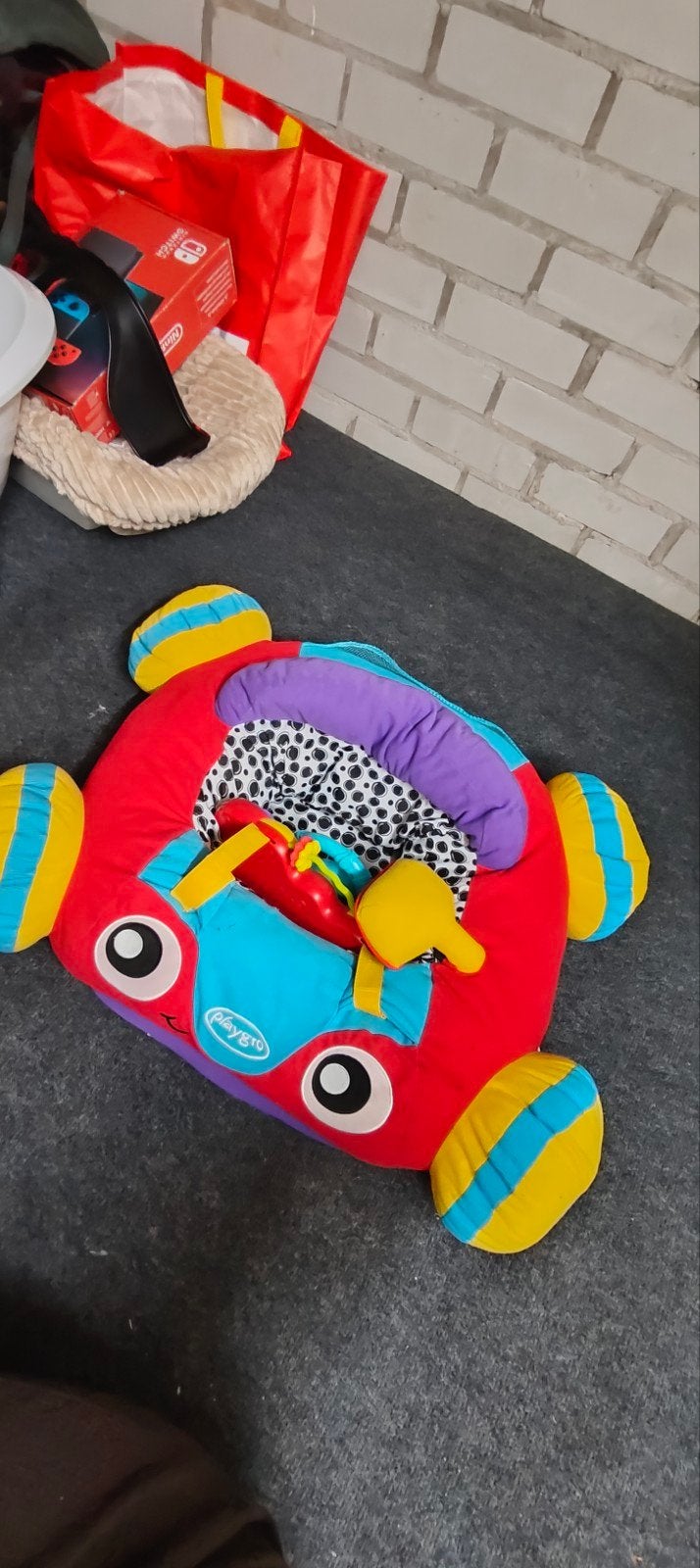 Playgro comficar, Kinderen en Baby's, Speelgoed | Babyspeelgoed, Ophalen of Verzenden, Zo goed als nieuw, Overige typen, Met licht