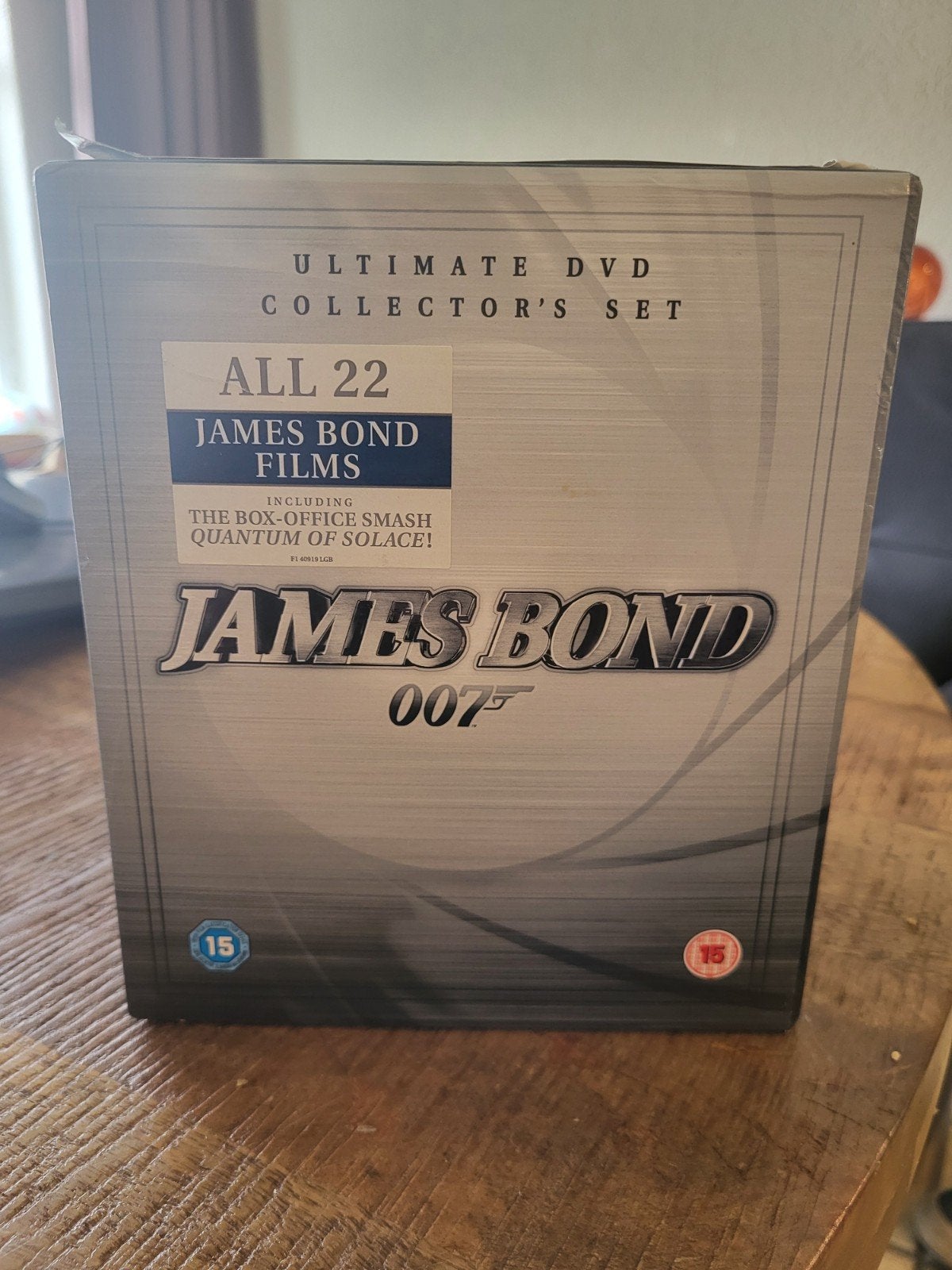 James Bond 007 Ultimate DVD Collector's Set - Krasvrij, Engels, Nederlands, Ophalen of Verzenden, Zo goed als nieuw