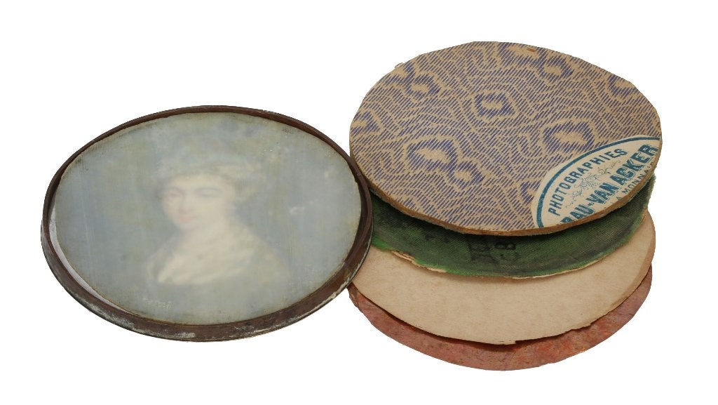 SALE Ivoor portret antiek gouden sieraad broche handgemaakt, Verzenden, Goud, Broche, Met edelsteen