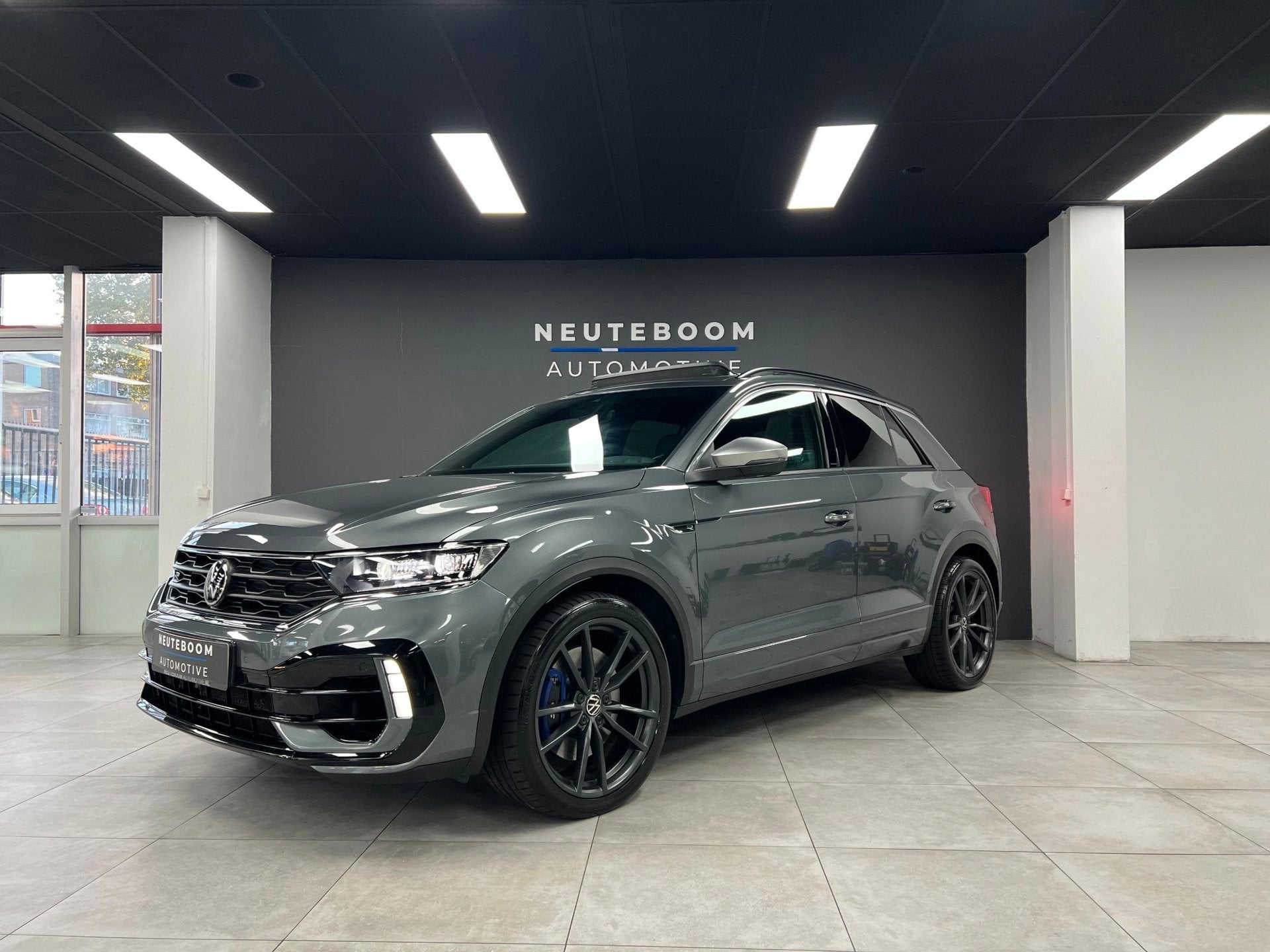 Volkswagen T-Roc 2.0 TSI 4Motion R | ACC | Beats | Pano, Auto's, Automaat, Gebruikt, 4 cilinders, 1984 cc