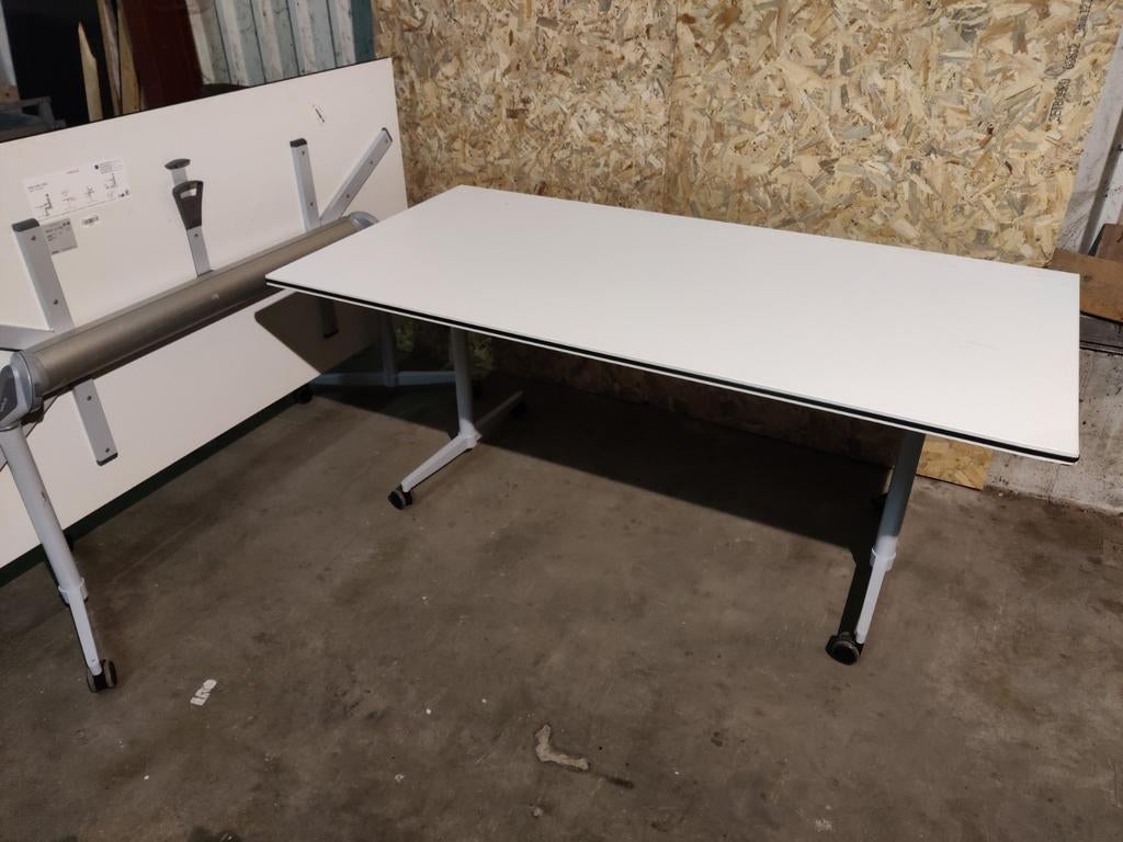 Kusch+Co design verrijdbare en inklapbare tafel bureau, Ophalen of Verzenden, Gebruikt