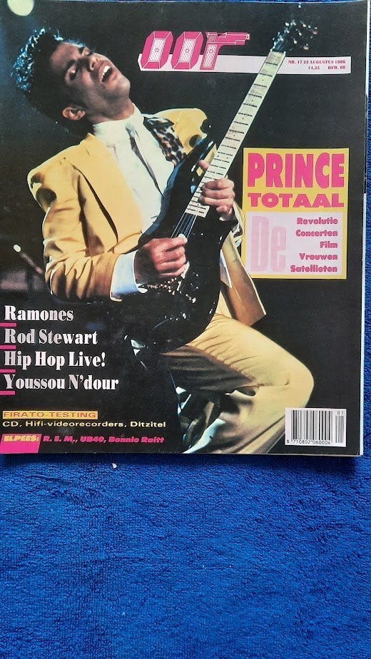 OOR 17-1986 Prince Ramones Virgin Prunes Youssou N'Dour, Ophalen of Verzenden, Zo goed als nieuw, Muziek, Film of Tv