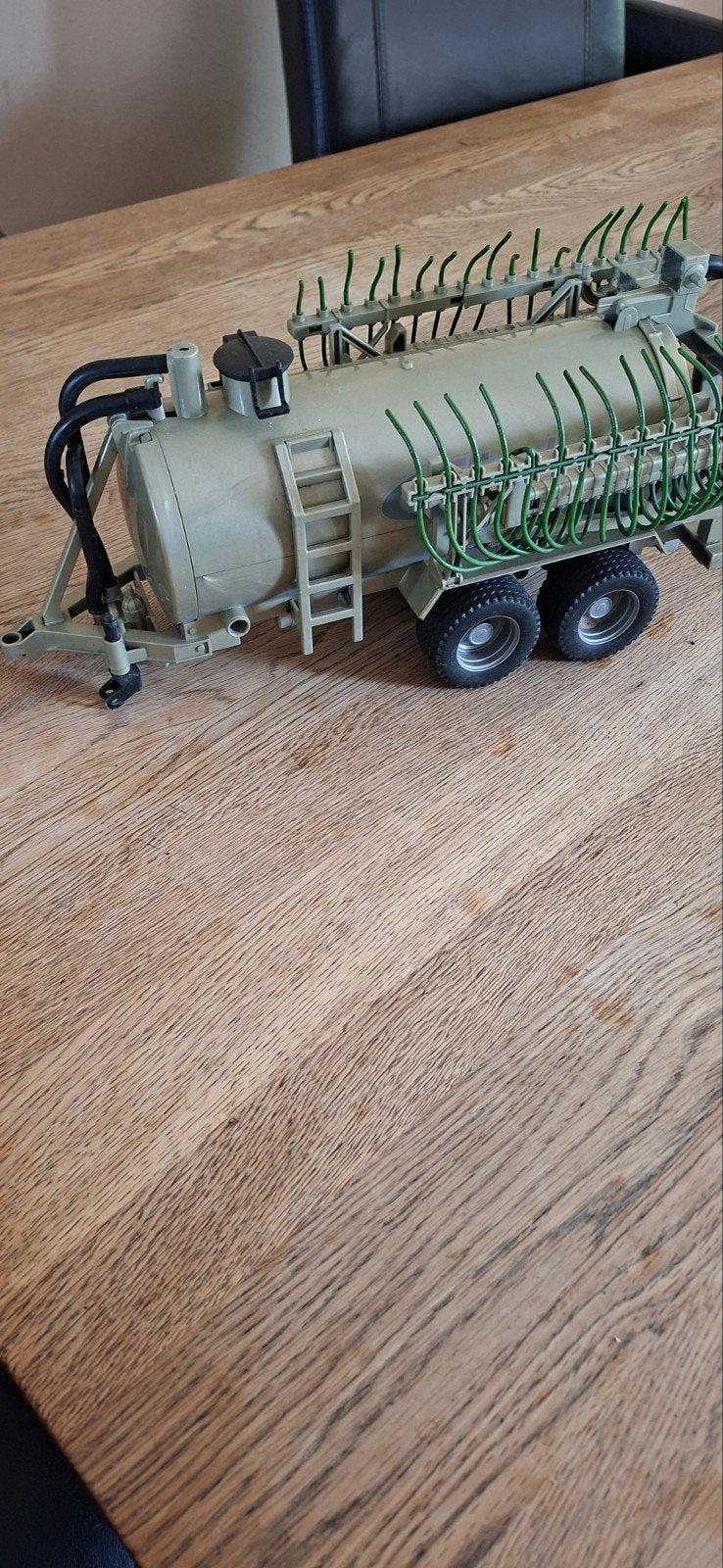 Fliegl mesttank speelgoedmodel, Ophalen of Verzenden, Gebruikt