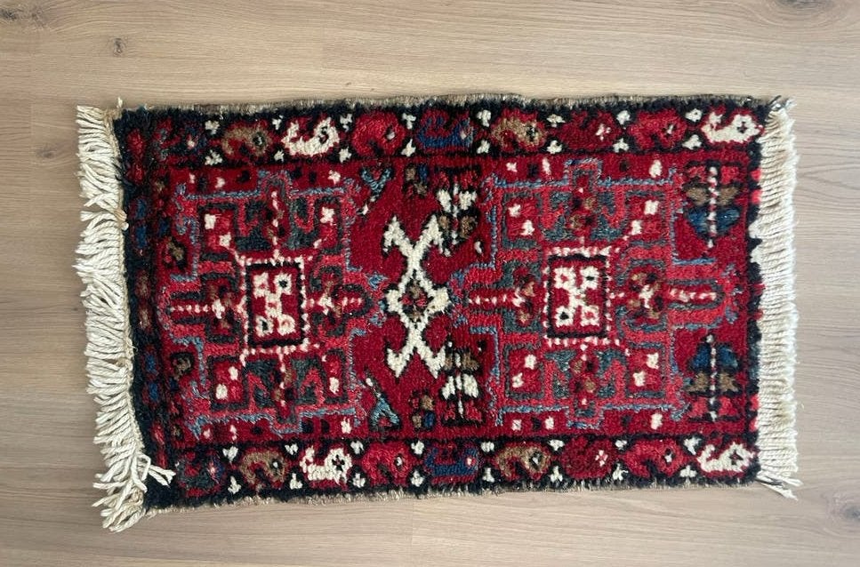 Perzisch tapijt uit Iran 75*45cm, Ophalen, Zo goed als nieuw, Rechthoekig, 200 cm of meer