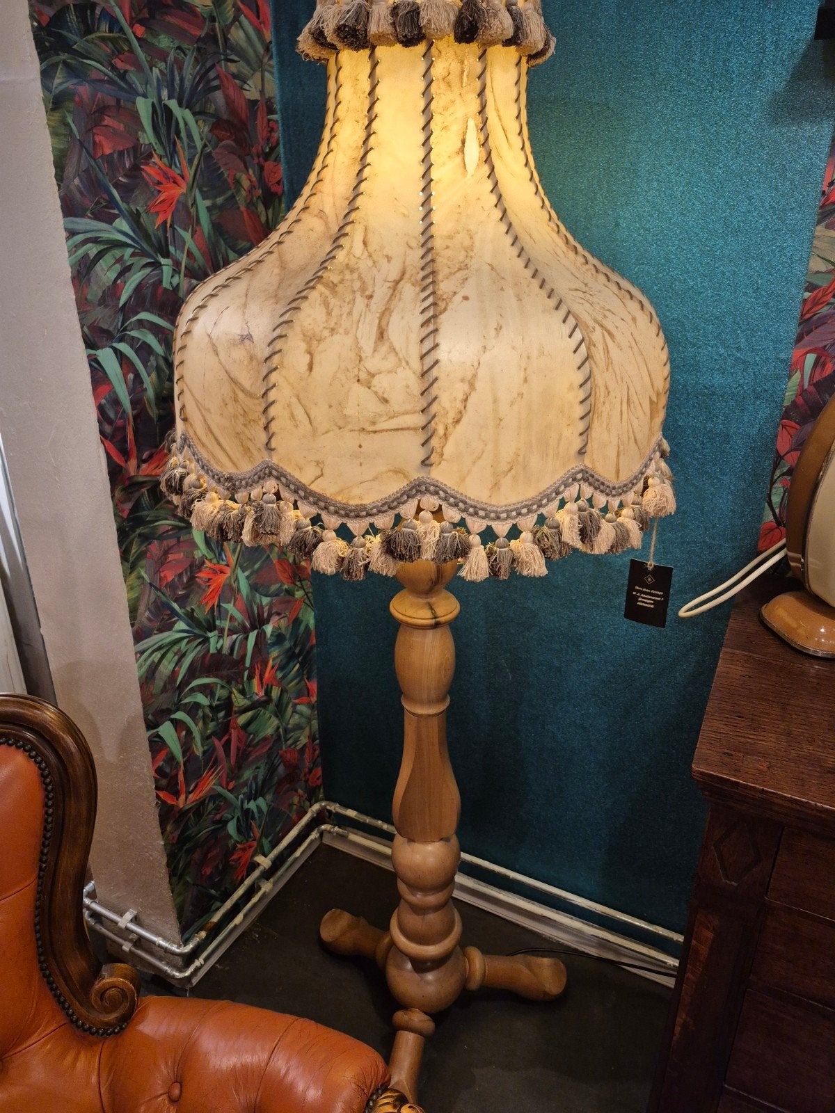 Vintage Vloerlamp met Houten Voet en Stoffen Kap, Ophalen