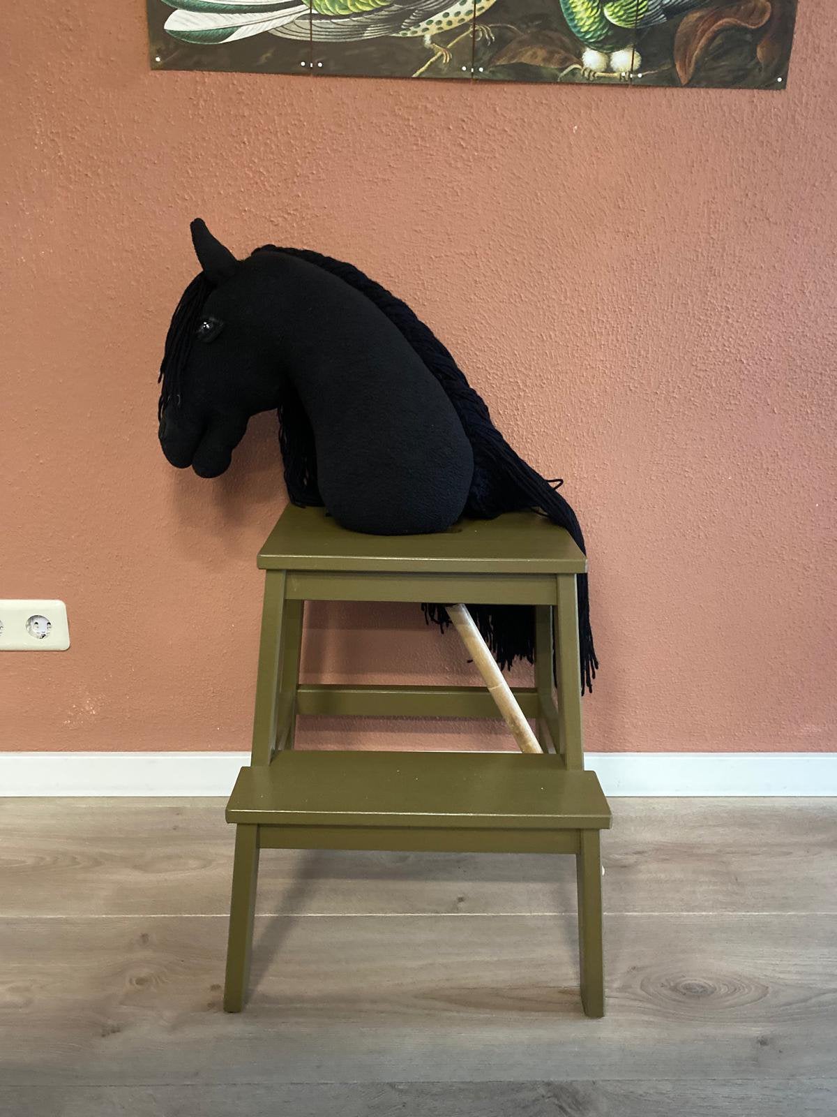 Handgemaakte hobbyhorse met hoofdstel en halster!, Ophalen, Zo goed als nieuw