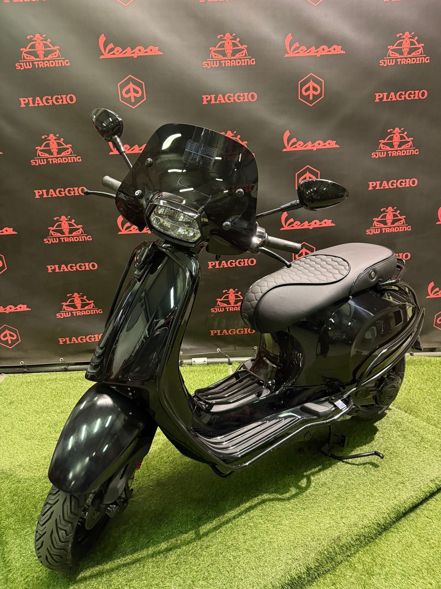 Vespa Sprint 2022 Brom! Black on Black / RS Zadel / Garantie, -, Maximaal 45 km/u, -, Ophalen of Verzenden