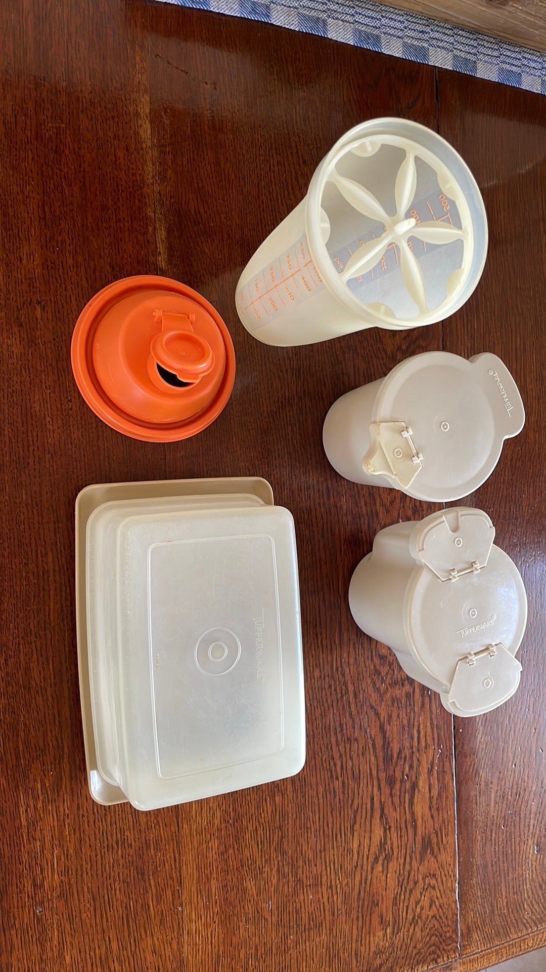 Tupperware bakjes en shaker/maarbeker, Ophalen of Verzenden, Gebruikt, Overige typen
