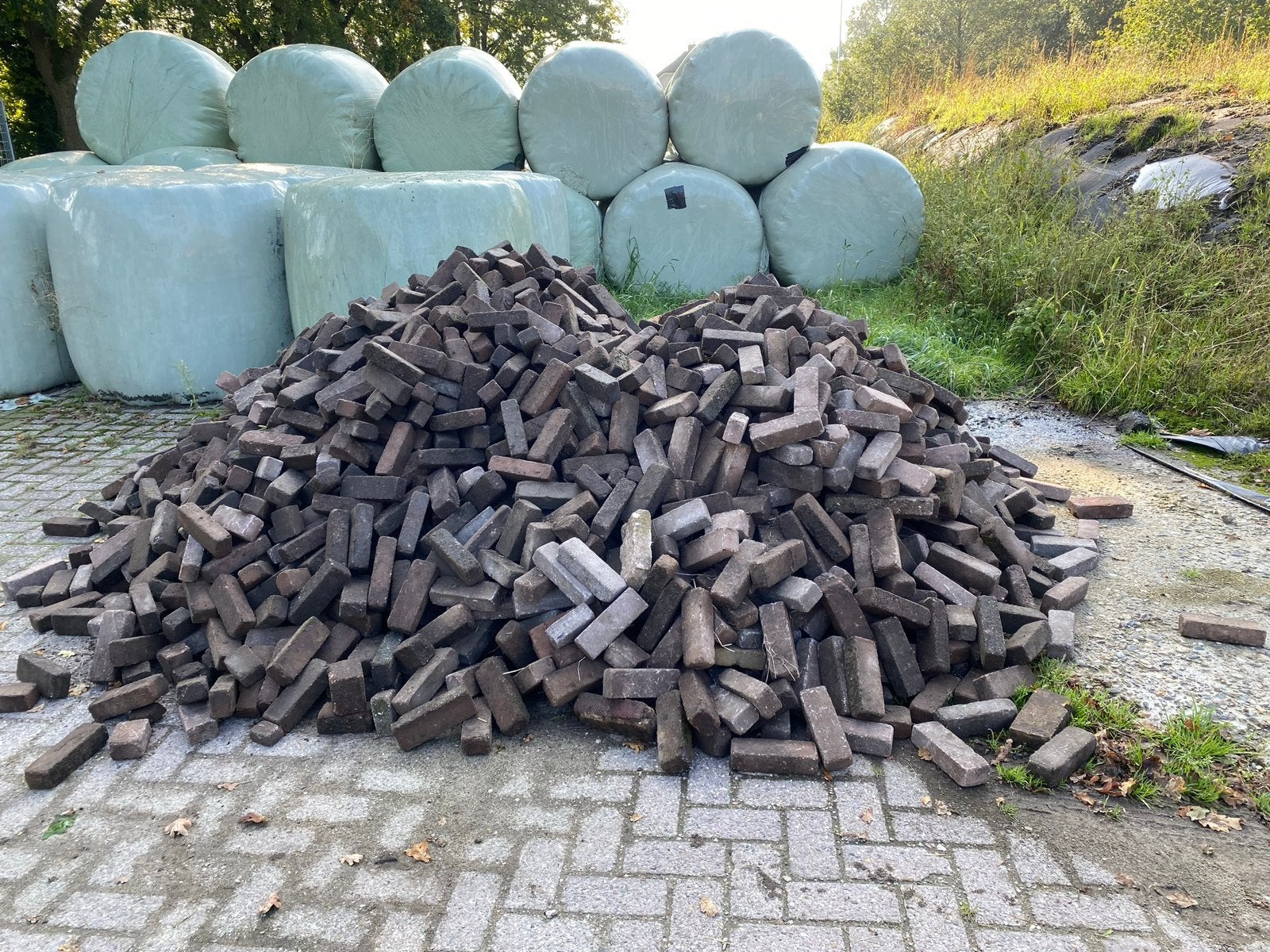 Gratis ophalen: klinkers / straatstenen, Ophalen, Beton, Klinkers