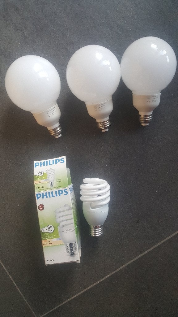 Spaarlampen Philips ecotone ambiance en Philips Tornado, Ophalen of Verzenden, Nieuw, E27 (groot), Led-lamp