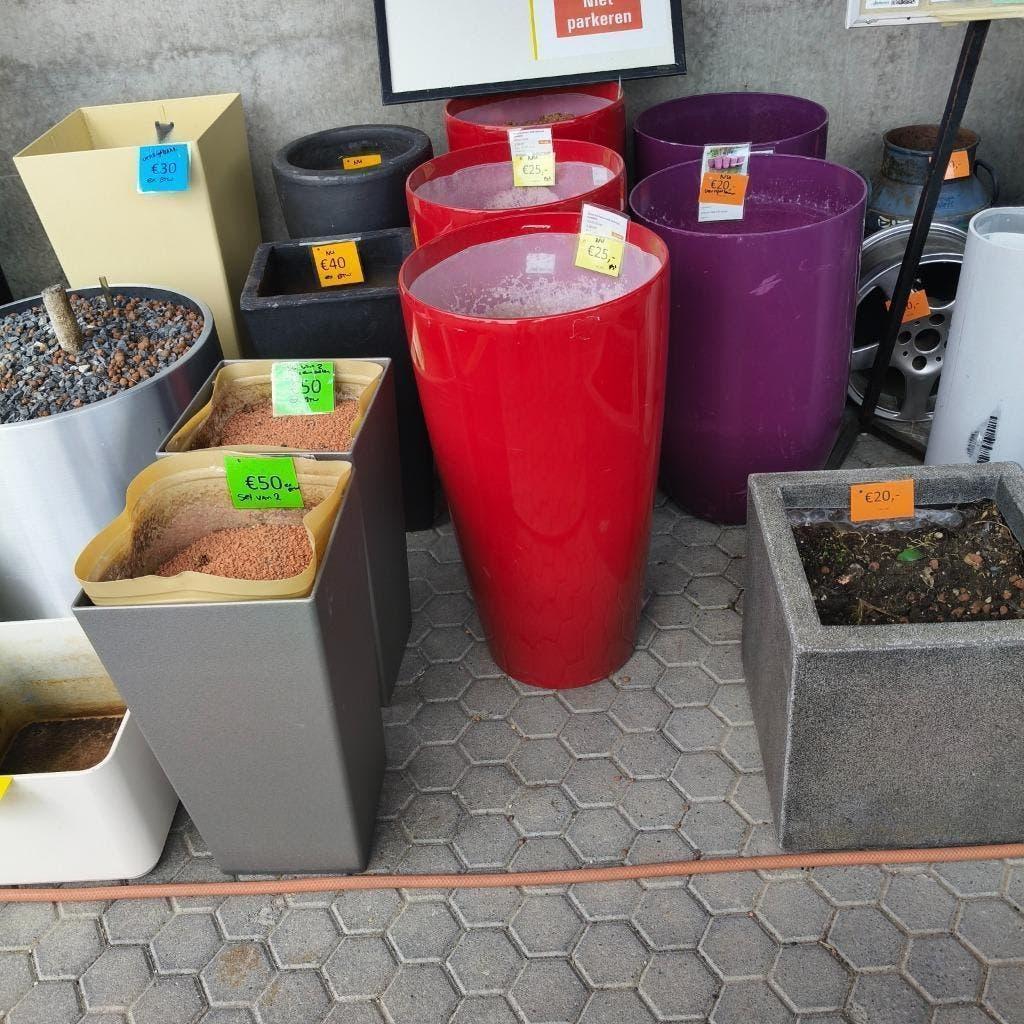 BLOEMPOTTEN BLOEMBAKKEN  ``afgeprijsd``, Tuin en Terras, Bloembakken en Plantenbakken, Ophalen, Overige materialen, Gebruikt, 30 tot 60 cm