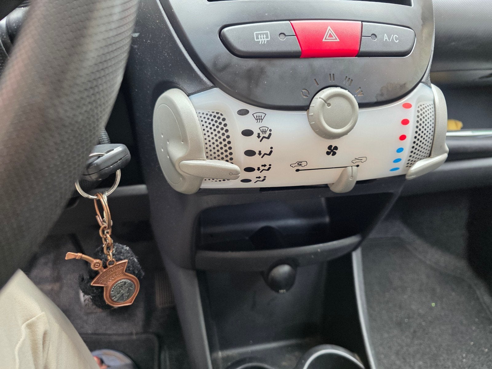 Toyota Aygo 1.0 12V Vvt-i 5DRS 2013 Grijs, Auto's, Toyota, Particulier, Aygo, Benzine, A, Hatchback, Handgeschakeld, Origineel Nederlands