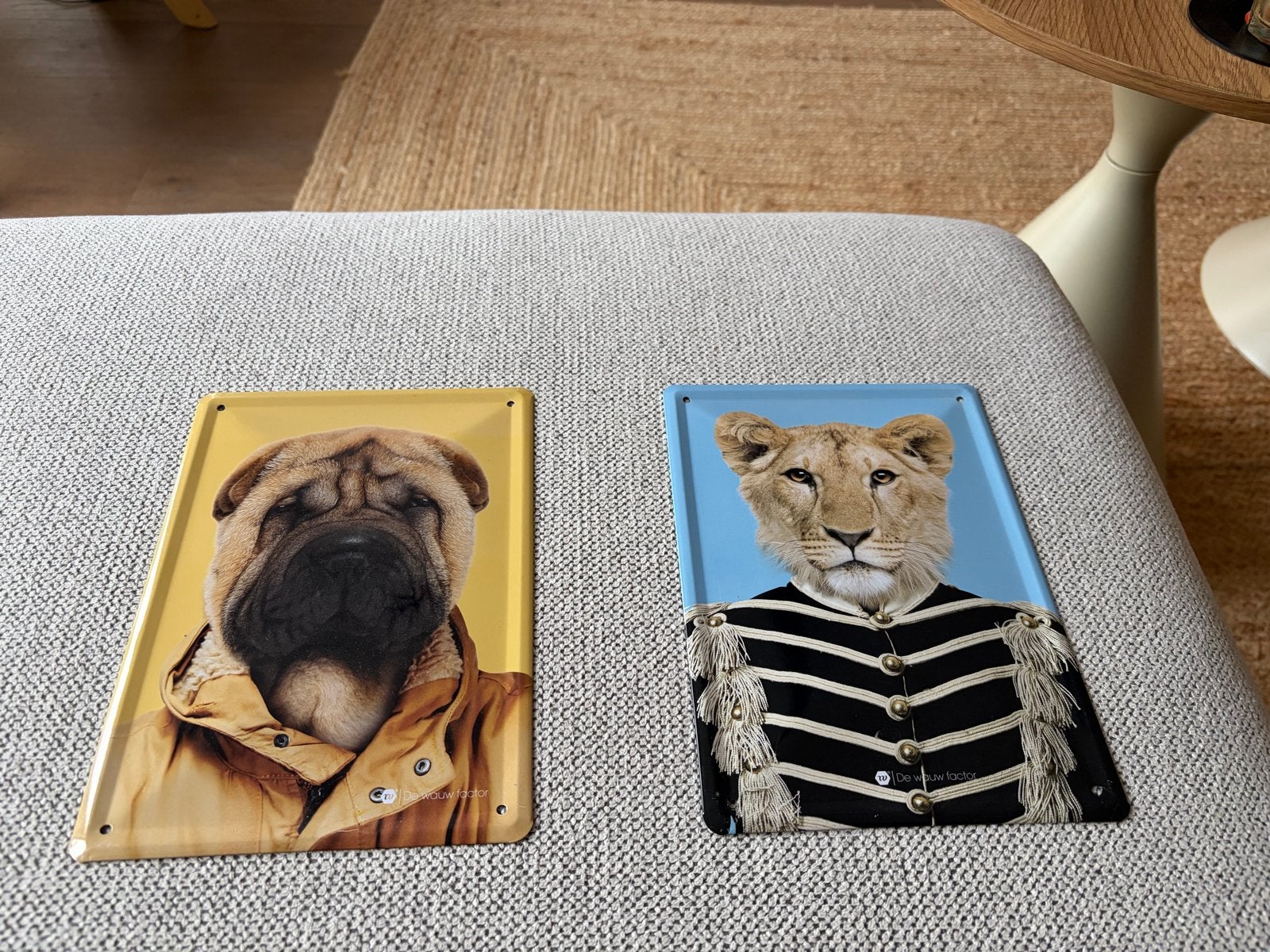 Muurdecoratie Leeuw & Hond - Metalen Platen, Vintage, Ophalen of Verzenden, Nieuw, Overige typen