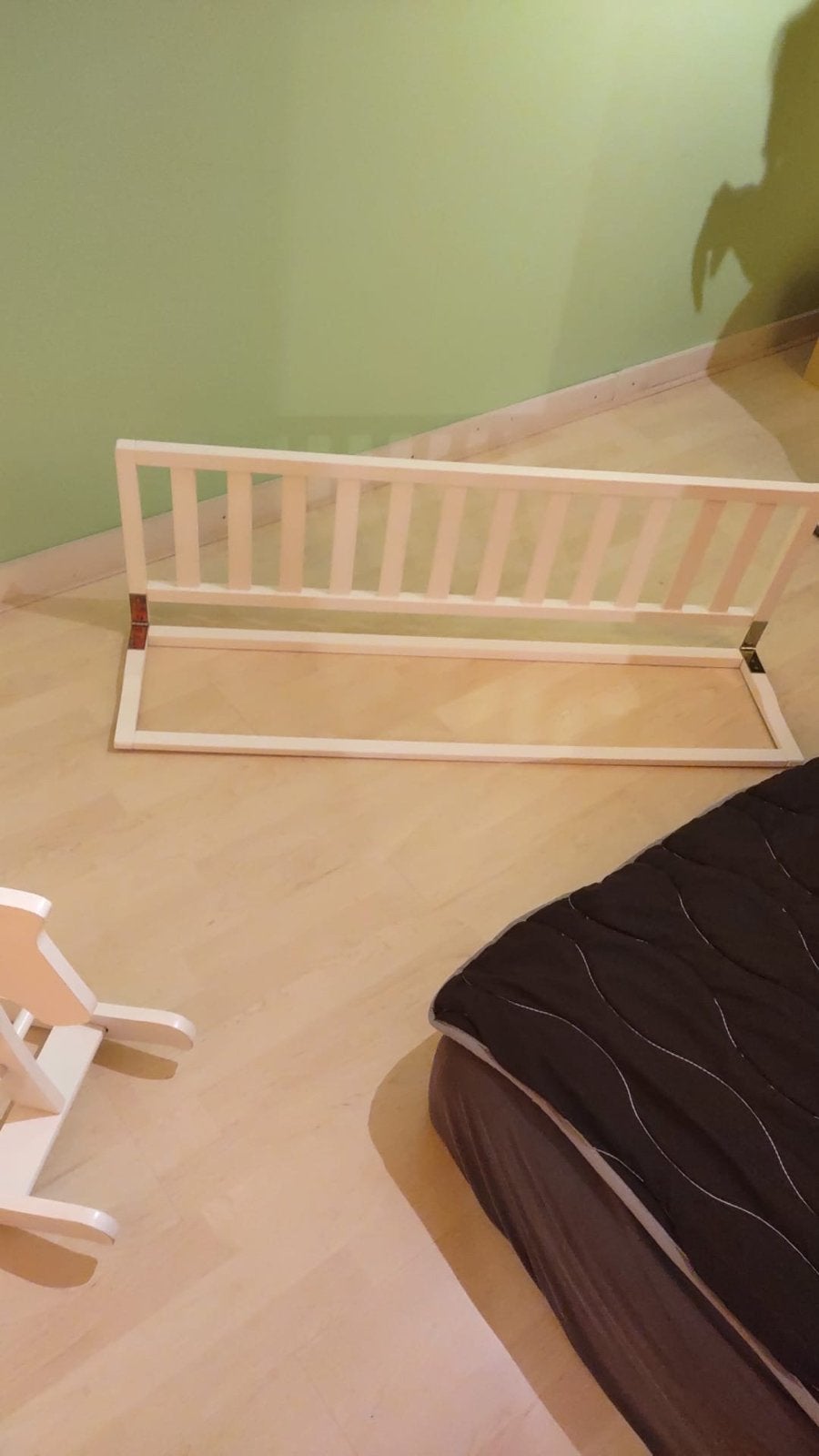 Houten bedhekje voor kinderbed, Ophalen, Gebruikt, 140 tot 160 cm, Minder dan 70 cm