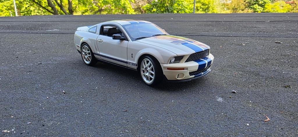 1:18 2007 Ford mustang Shelby GT500 Hotwheels Elite, Ophalen of Verzenden, Zo goed als nieuw, Auto, Hot Wheels