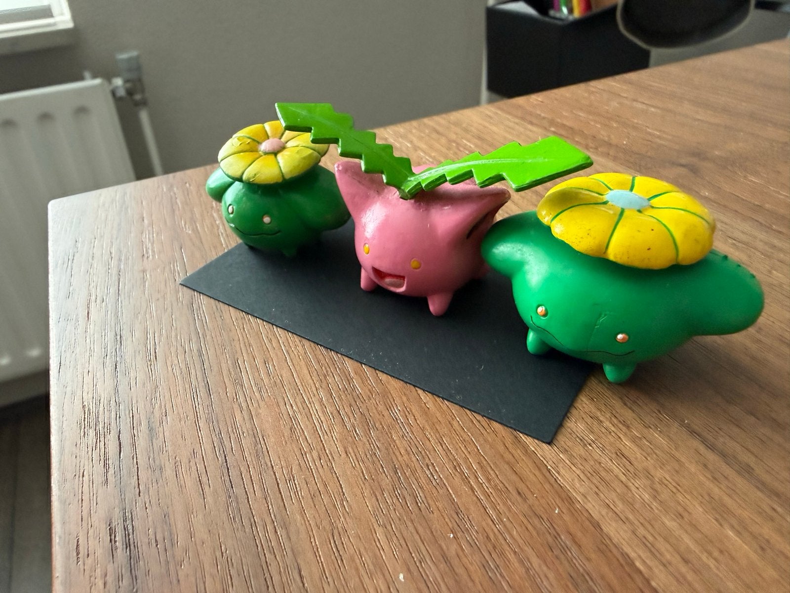 Hoppip en Skiploom Pokémon figuren - TOMY, Ophalen of Verzenden, Gebruikt