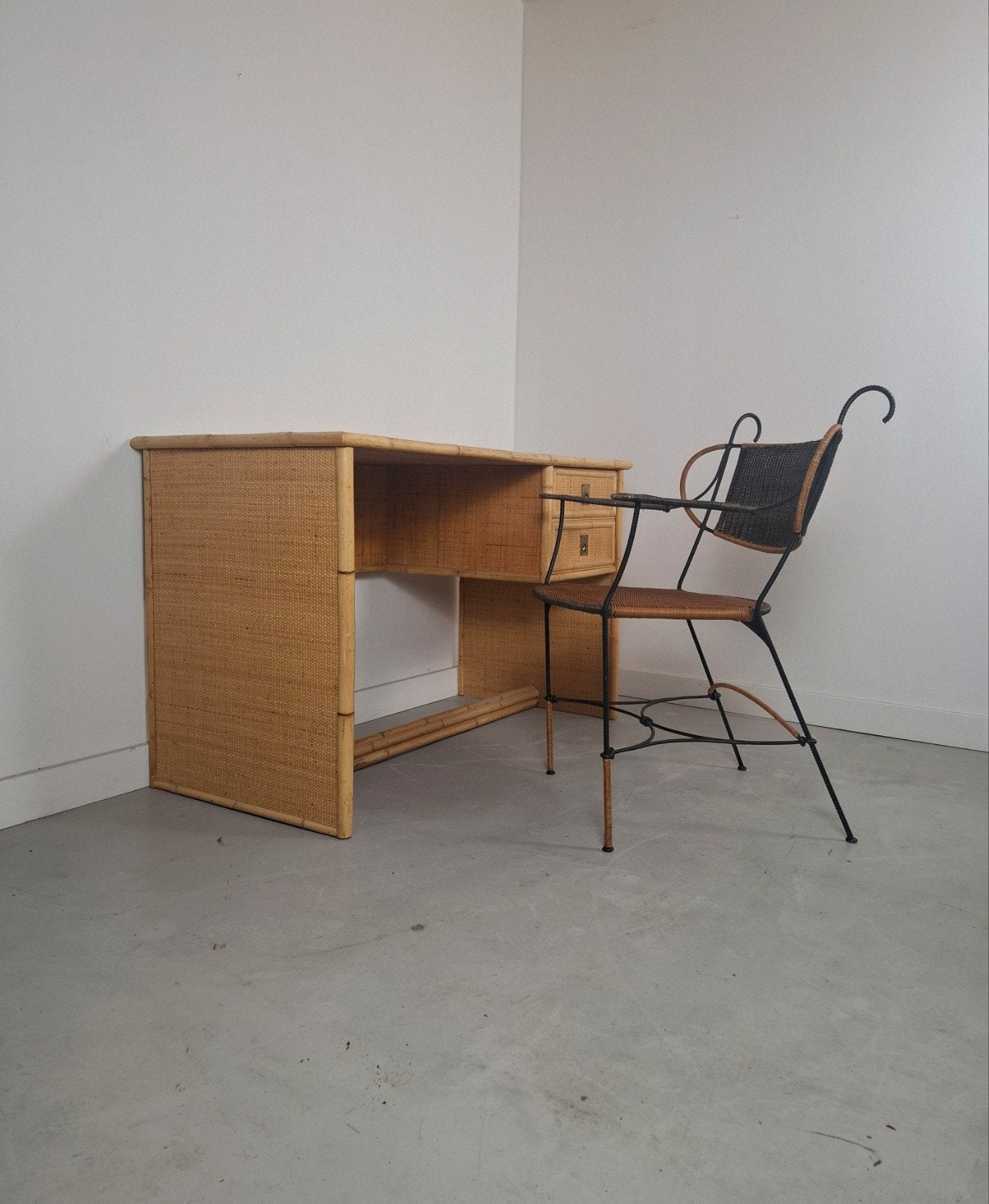 Vintage bureau Dal Vera bamboe rotan bureau Italiaans design, Huis en Inrichting, Bureaus, Ophalen of Verzenden