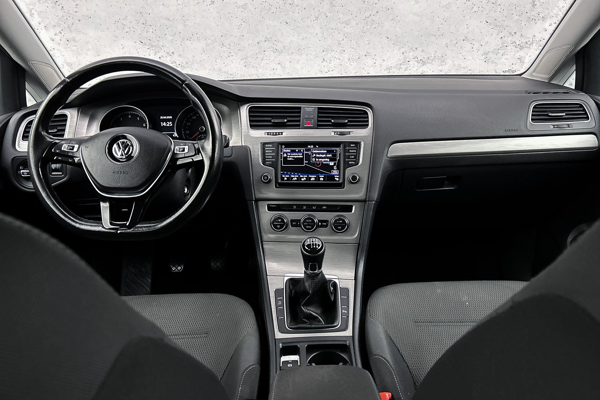 Volkswagen Golf Variant 1.0 TSI Comfortline | Navigatie | Cr, Voorwielaandrijving, Stof, Gebruikt, Met garantie (alle)