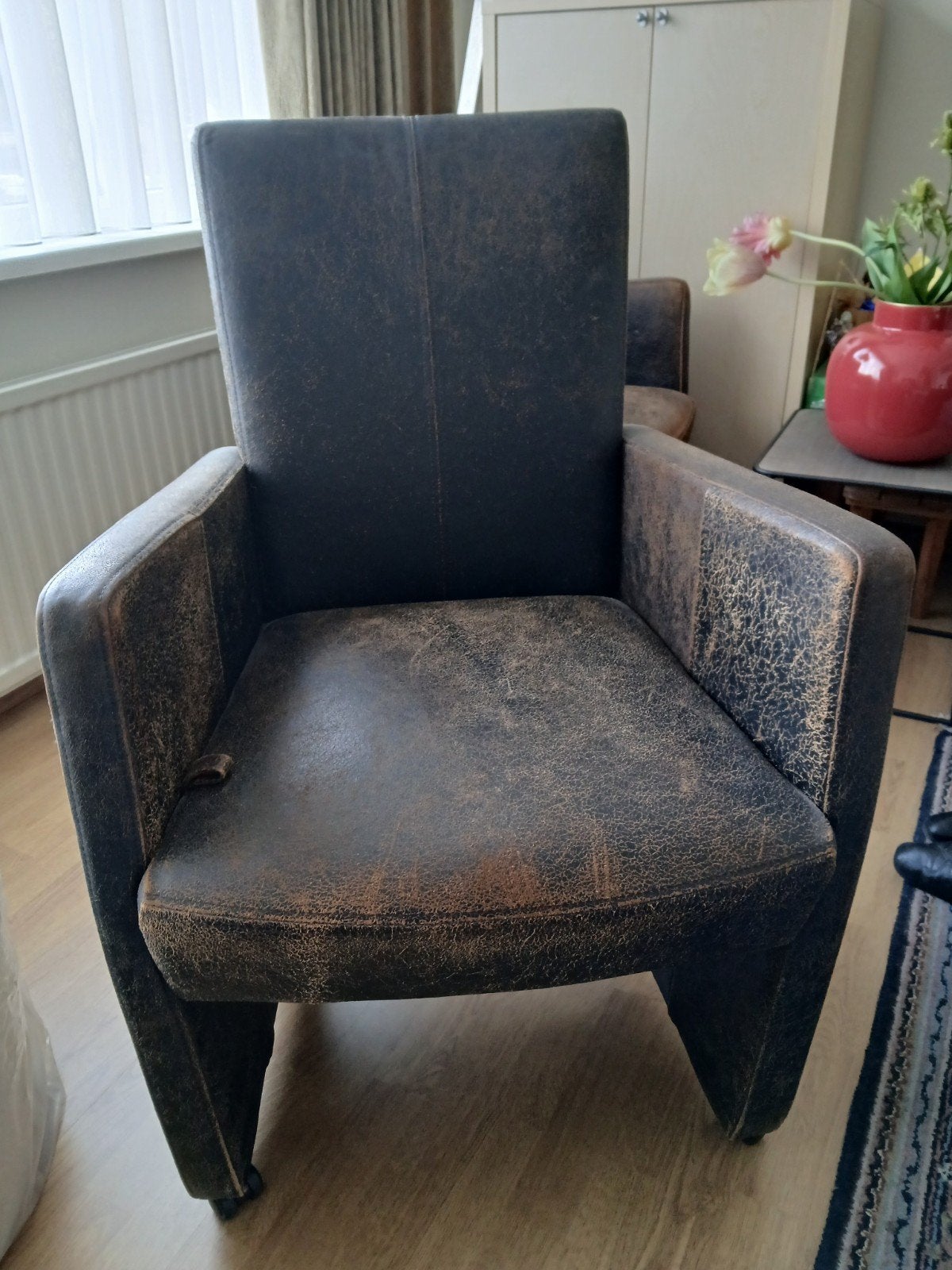 2 zeer mooie stoelen, Ophalen, Zo goed als nieuw, Bruin