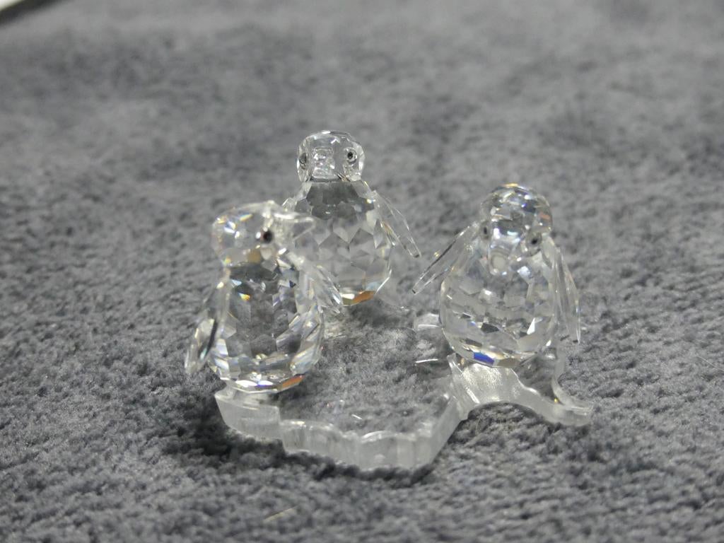 Swarovski Kristallen pinguïns Beeldje, Ophalen of Verzenden, Zo goed als nieuw, Figuurtje
