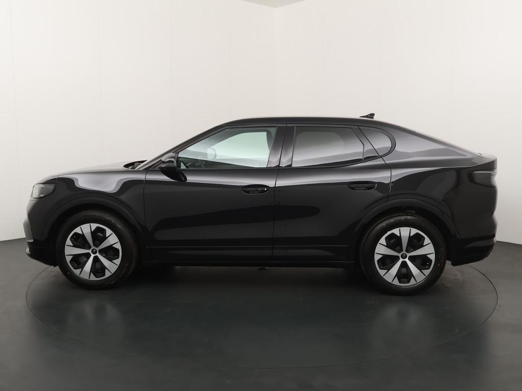 Ford Capri Standard Range RWD 52 kWh 170pk (bj 2026), Automaat, Achterwielaandrijving, 1814 kg, Leder en Stof
