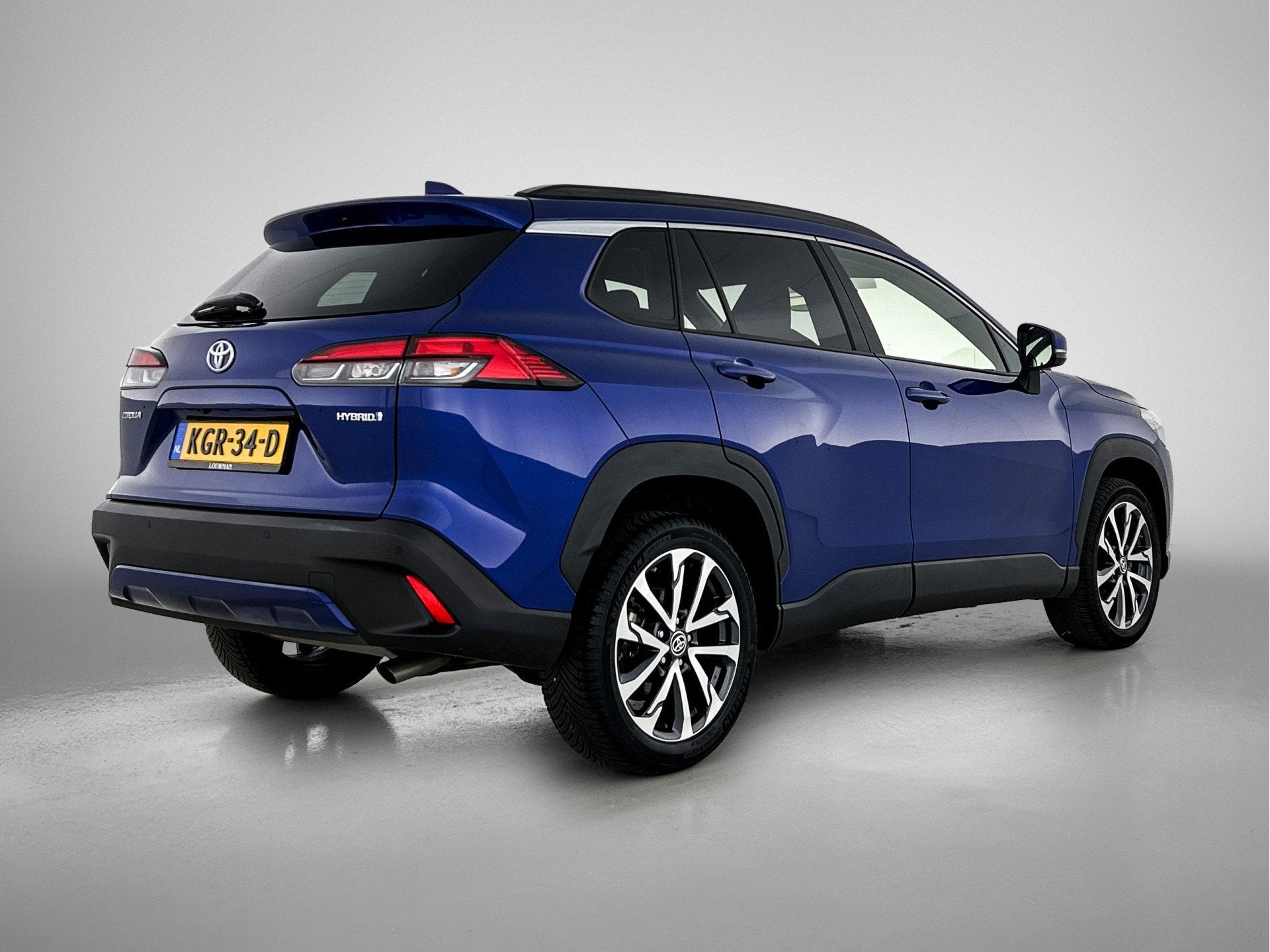 Toyota Corolla Cross Hybrid 200 Style | BTW voertuig | Stoel, 12 maanden, Stof, Gebruikt, 4 cilinders