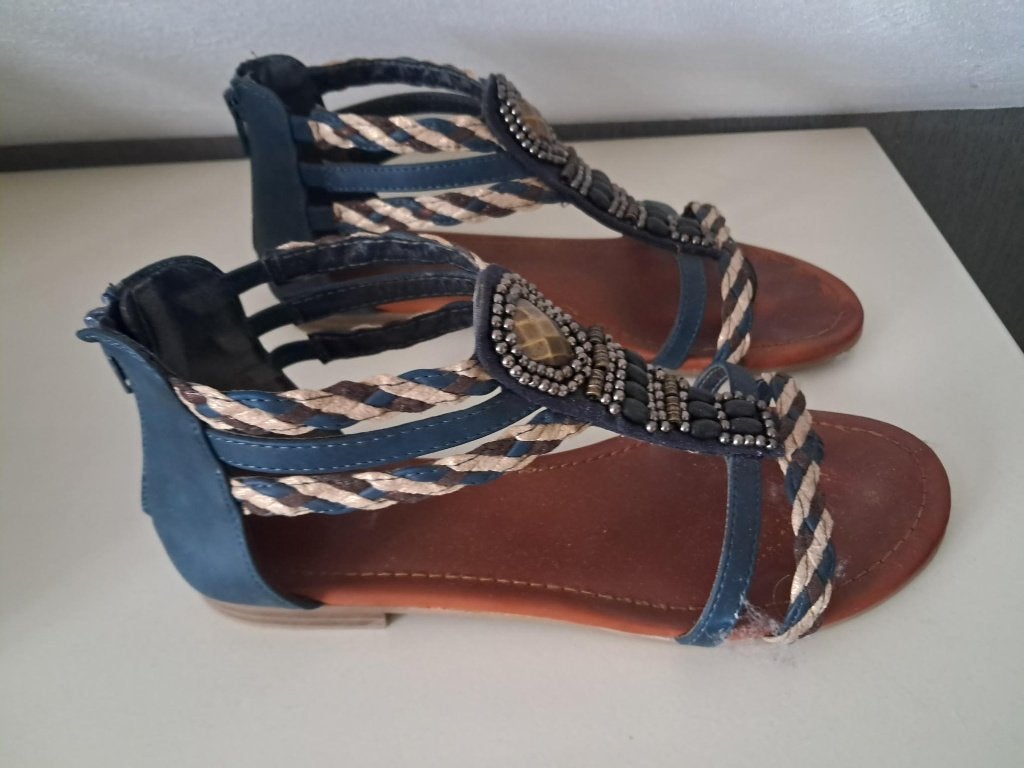 Schoenen Graceland Maat : 39 Kleur : Blauw NIEUWSTAAT, Kleding | Dames, Schoenen, Blauw, Zo goed als nieuw, Graceland, Sandalen of Muiltjes
