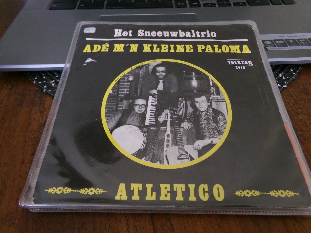 Het Sneeuwbaltrio* – Adé M'n Kleine Paloma / Atletico, Ophalen of Verzenden, Gebruikt, Nederlandstalig