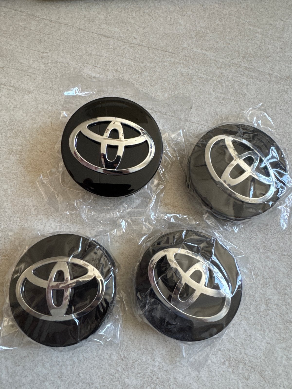 Naafdop ongebruikt voor Toyota, 6 cm zwart wieldop, Auto diversen, Wieldoppen, Ophalen of Verzenden, Nieuw