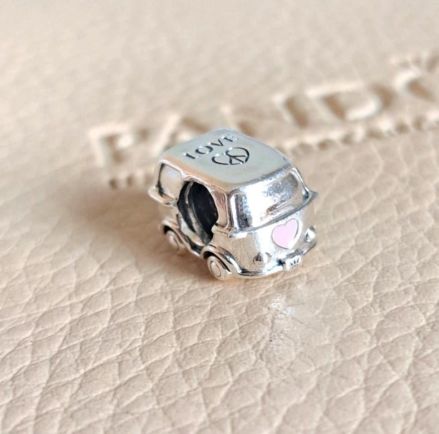 Pandora volkswagen busje, Ophalen of Verzenden, Zo goed als nieuw, Zilver, Pandora