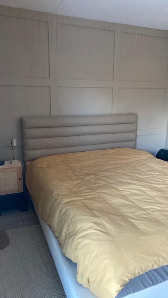 Linnen hoofdbord bed 1.80 breed, Ophalen, Overige kleuren, Tweepersoons, Zo goed als nieuw