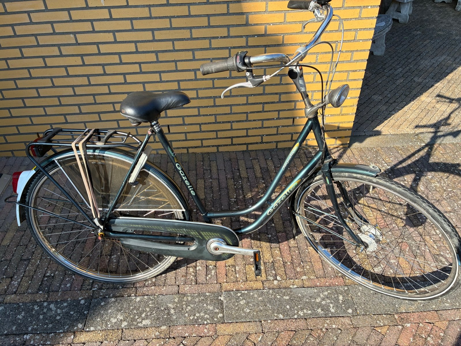 Gazelle Impala damesfiets 57 cm, 3 versnellingen, naafdynamo, Fietsen en Brommers, Ophalen, Gebruikt, Velgrem, Versnellingen