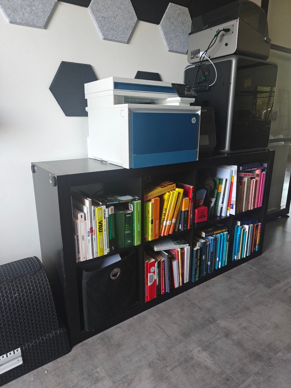 Ikea Kallax kast 8-vaks, zwartbruin, Ophalen, Met plank(en), Gebruikt, 100 tot 150 cm