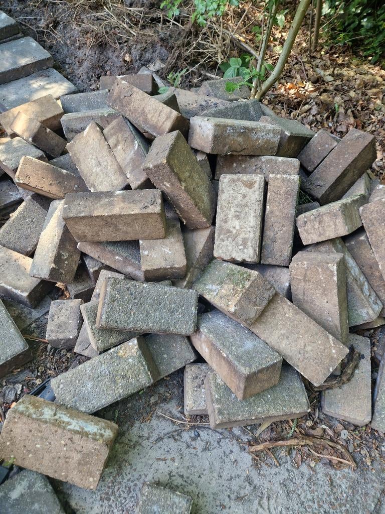 GRATIS! stenen, Tuin en Terras, Tegels en Klinkers, Ophalen, Gebruikt, Beton, Klinkers