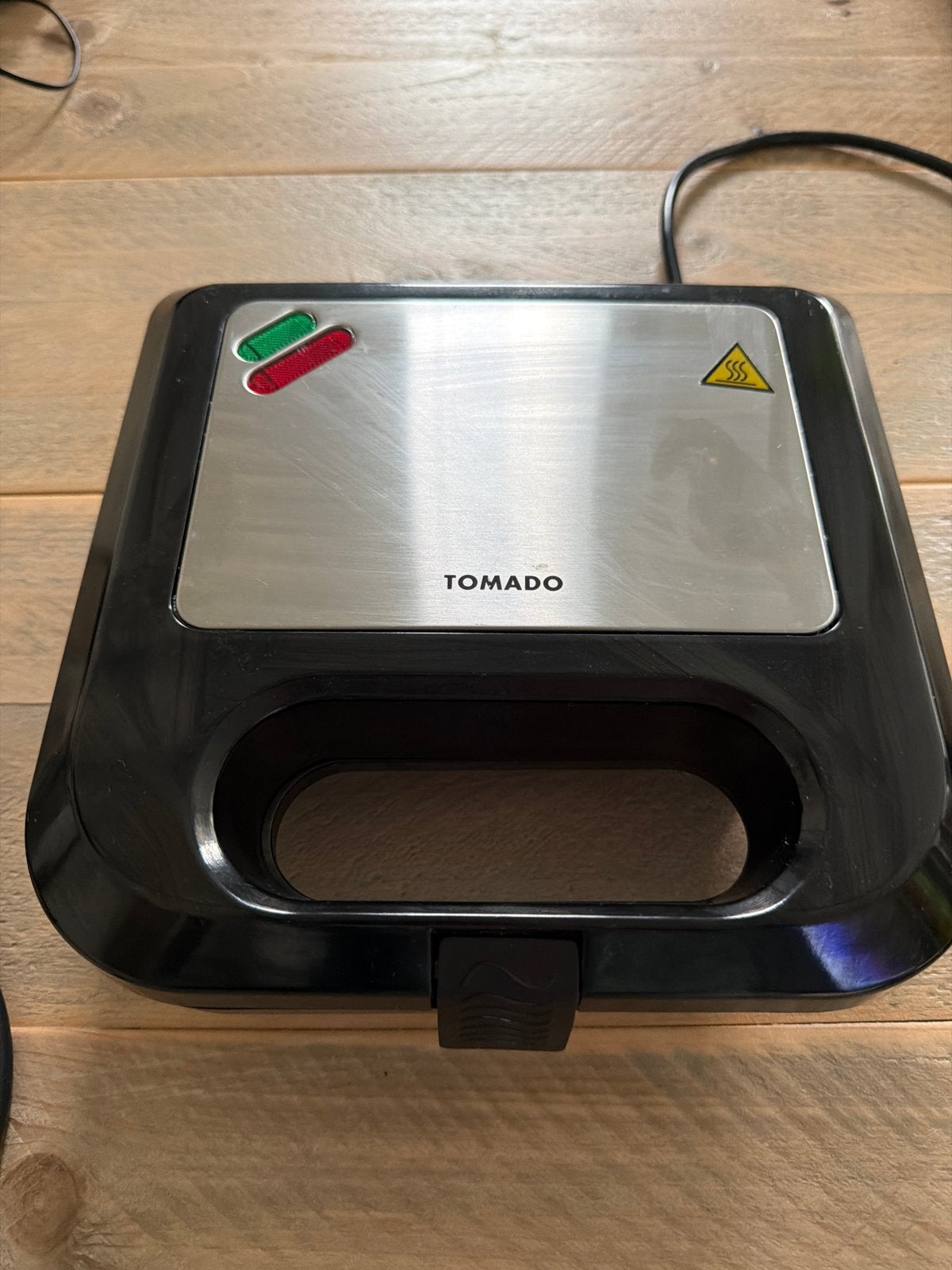 Tomado Tostigrill - Compacte en handige tosti-ijzer, Witgoed en Apparatuur, Contactgrills, Ophalen, Gebruikt