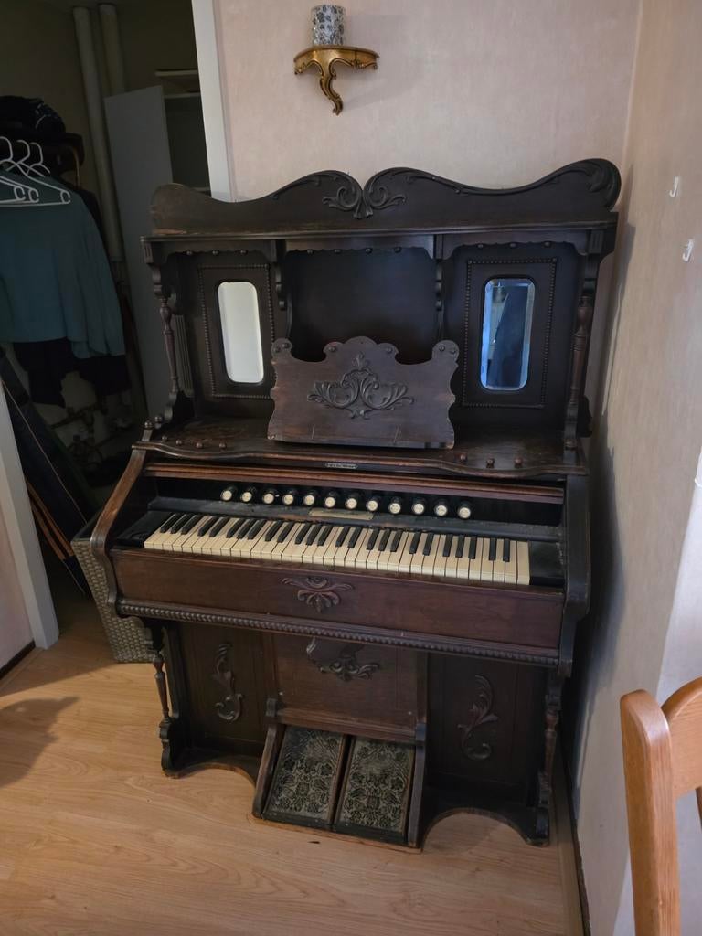 Antiek Harmonium - Prachtig Decoratief Stuk, Muziek en Instrumenten, Ophalen of Verzenden